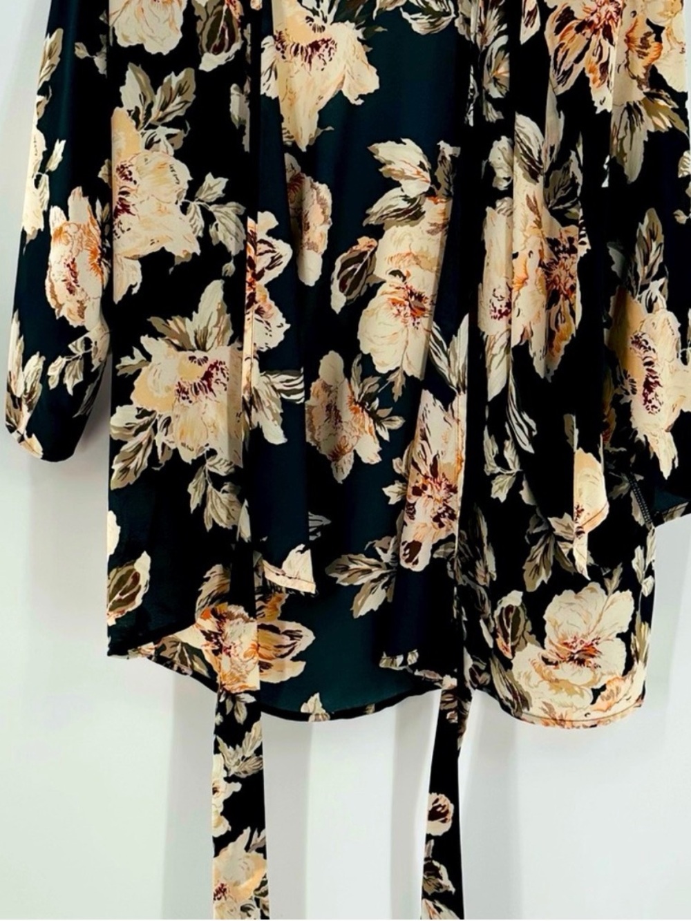 West Kei ~ Satin Kimono ~ Black base w/ Cream, Peach & Olive Flowers ~ Tie Front - Picture 5 of 9